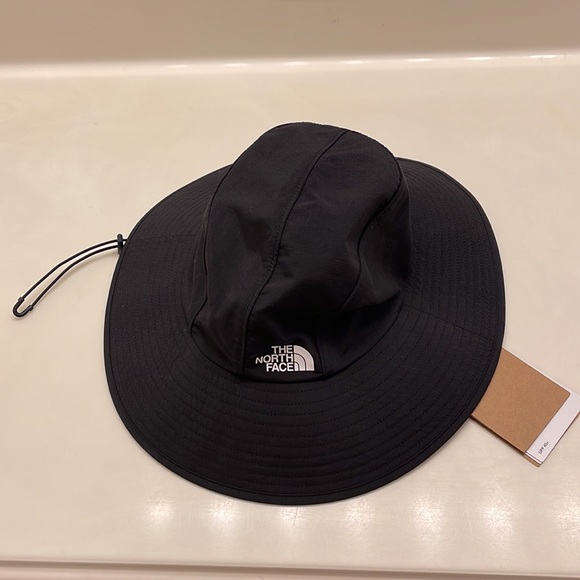 The North Face Bucket Cap - Picture 4 of 7